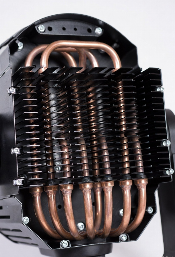 LED照明  风冷与水冷的散热方案(图1)